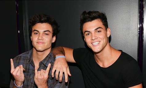 The Dolan Twins are American identical twins who achieved popularity through Vine. These guys are known to release comedy clips on the video-sharing application. The Dolans Twins amazingly demonstrate their comedy talent and are signed to AwesomenessTV as of 2018.
